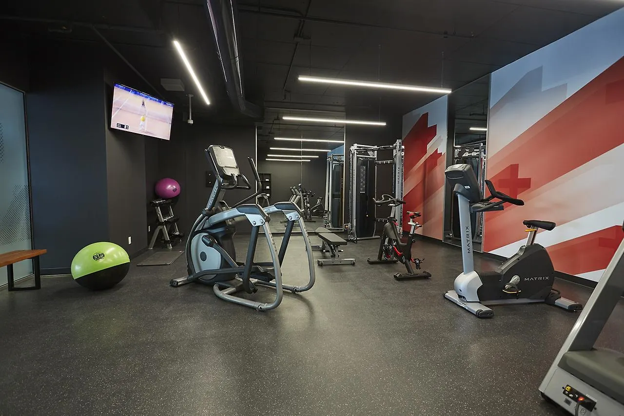 ****  Hotel Escad Quartier Dix30 Brossard Canada