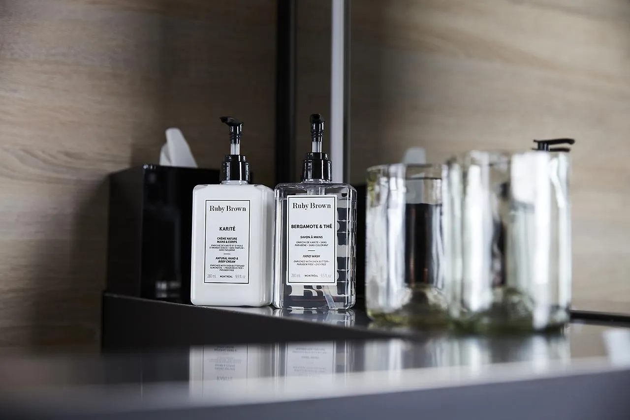 Hotel Escad Quartier Dix30 Brossard